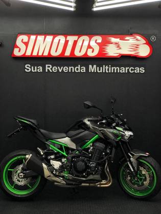 KAWASAKI Z900 